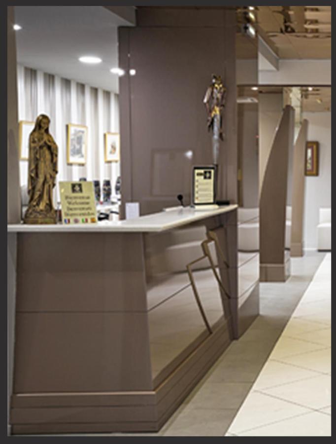 Hotel Lys De Marie Лурд Экстерьер фото