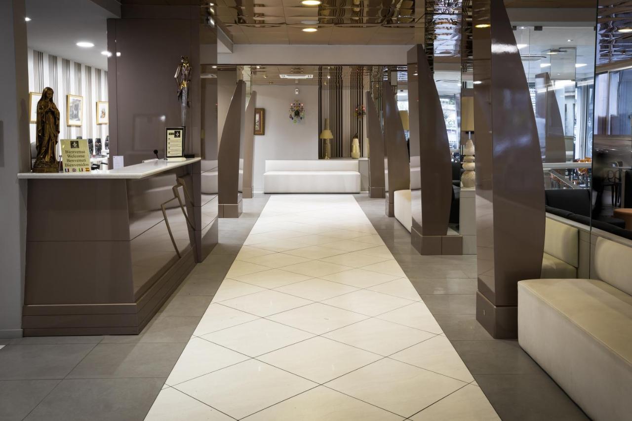 Hotel Lys De Marie Лурд Экстерьер фото